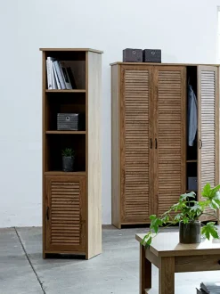 MANDERUP Garderobeskabe Med Skydedøre|Garderobeskabe Med Skydedøre|Garderobeskab 128x199 3 låger vild eg farve