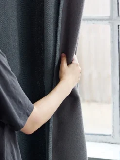 HERDLA Kraftige Gardiner|Gardin 1x140x300 isolerende antracit