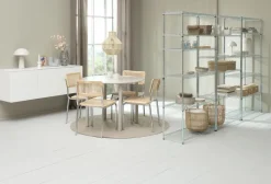 HANSTED + HASSING Spisebordssæt|HANSTED Ø100 bord varm grå + 4 HASSING stole rattan