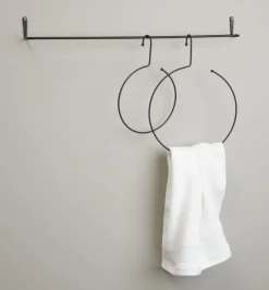 ILSBO Badeværelsesopbevaring|Personlig Velvære|Håndklædestang med 2 ringe sort