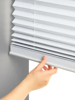 HOVDEN Lysdæmpende Gardiner|Plisségardin 80x160 trådløst Hvid