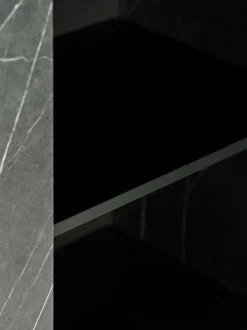 KRONDAL Skænke Og Vitrineskabe|Skænke Og Vitrineskabe|Skænk 3 låger sort/marmorfarve