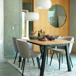 SKOVLUNDE + RISSKOV Spisebordssæt|SKOVLUNDE L160 bord natur eg + 4 RISSKOV stole lysegrå