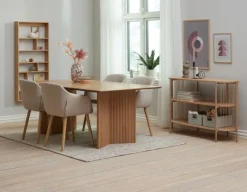 VESTERBORG + ADSLEV Spisebordssæt|VESTERBORG L200 bord eg + 4 ADSLEV stole beige